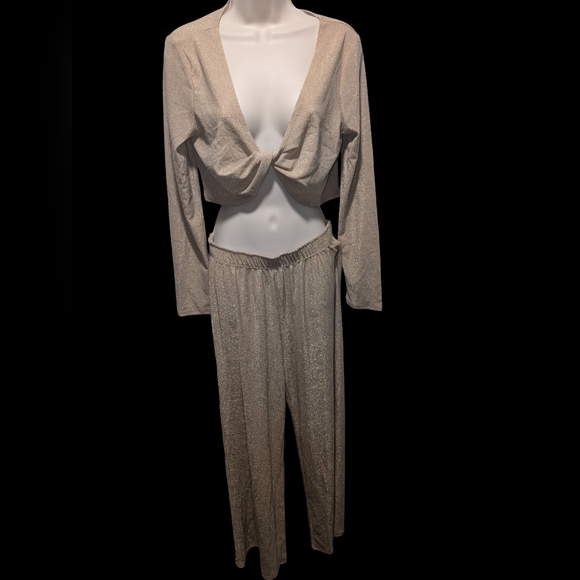 Cupshe Other - *3 for $25* Cupshe gold spark‎ coverup 2pc set